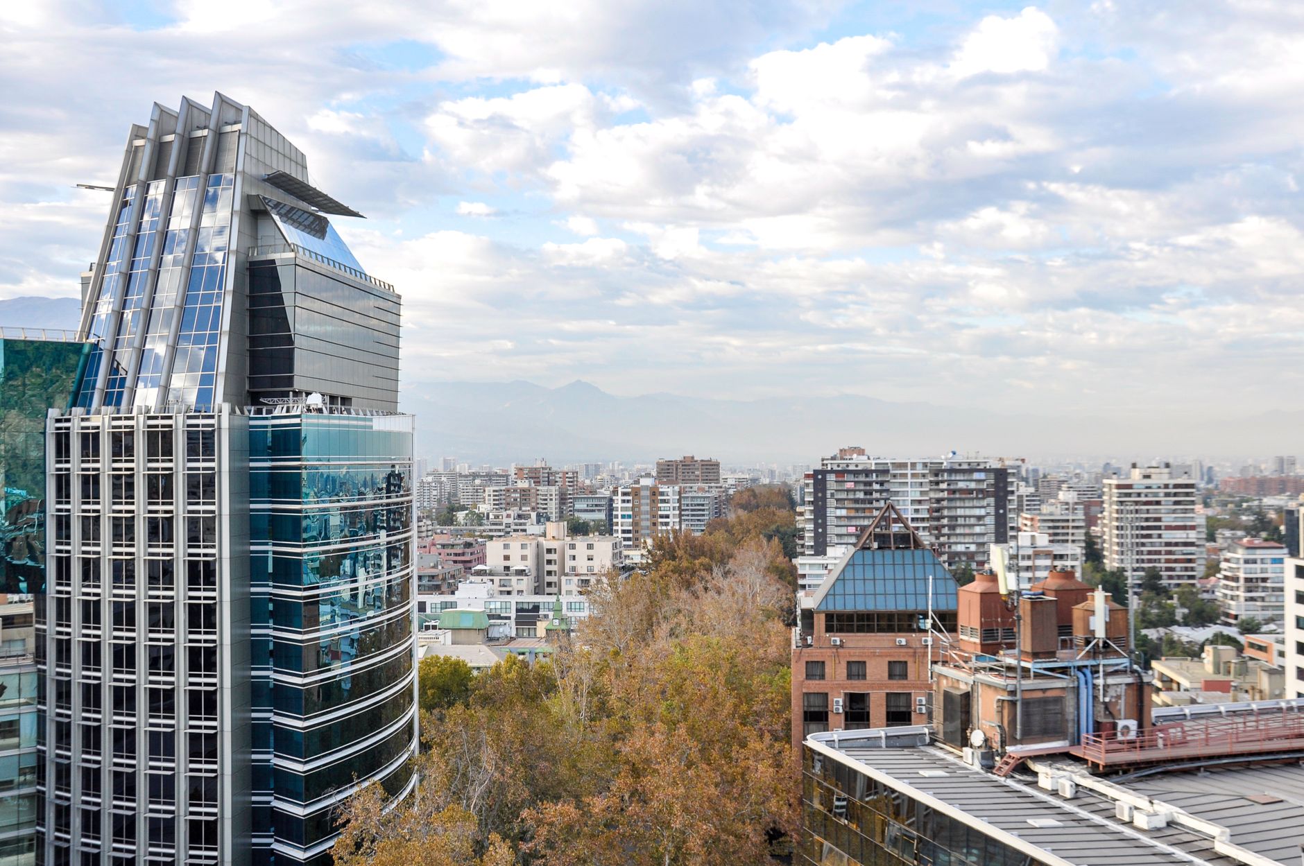 Techos y edificios de Buenos Aires con cielo abierto